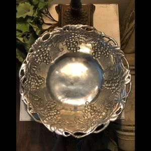 Arthur Court 1995 Grape Serving Bowl